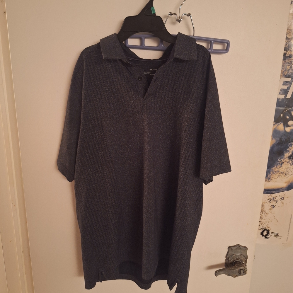Under Armour Men's Grey Golf Shirt